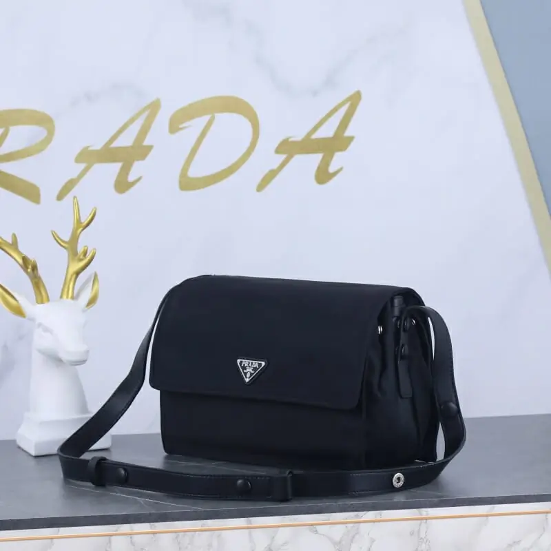 prada aaa homme mini sac a main s_1160b571